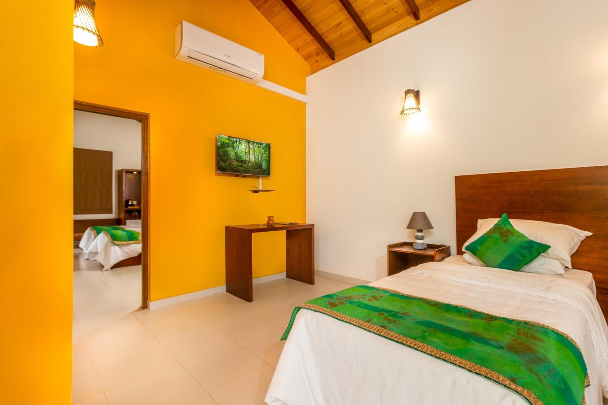 Villa Tranquil Wild Tanamalwila Esterno foto